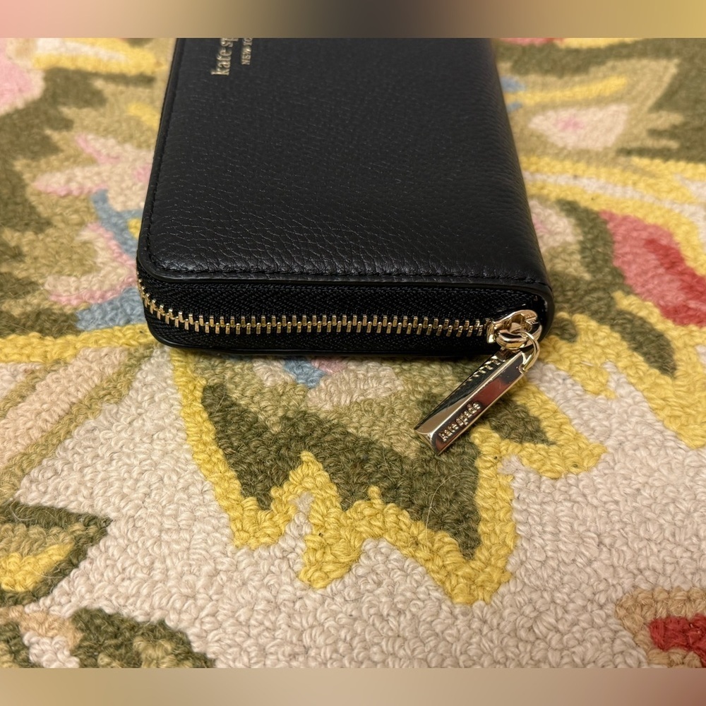Kate Spade New York Large Black Leather Zip-Around Continental Clutch/Wallet - Picture 5 of 16